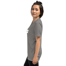 Load image into Gallery viewer, Short sleeve t-shirt
